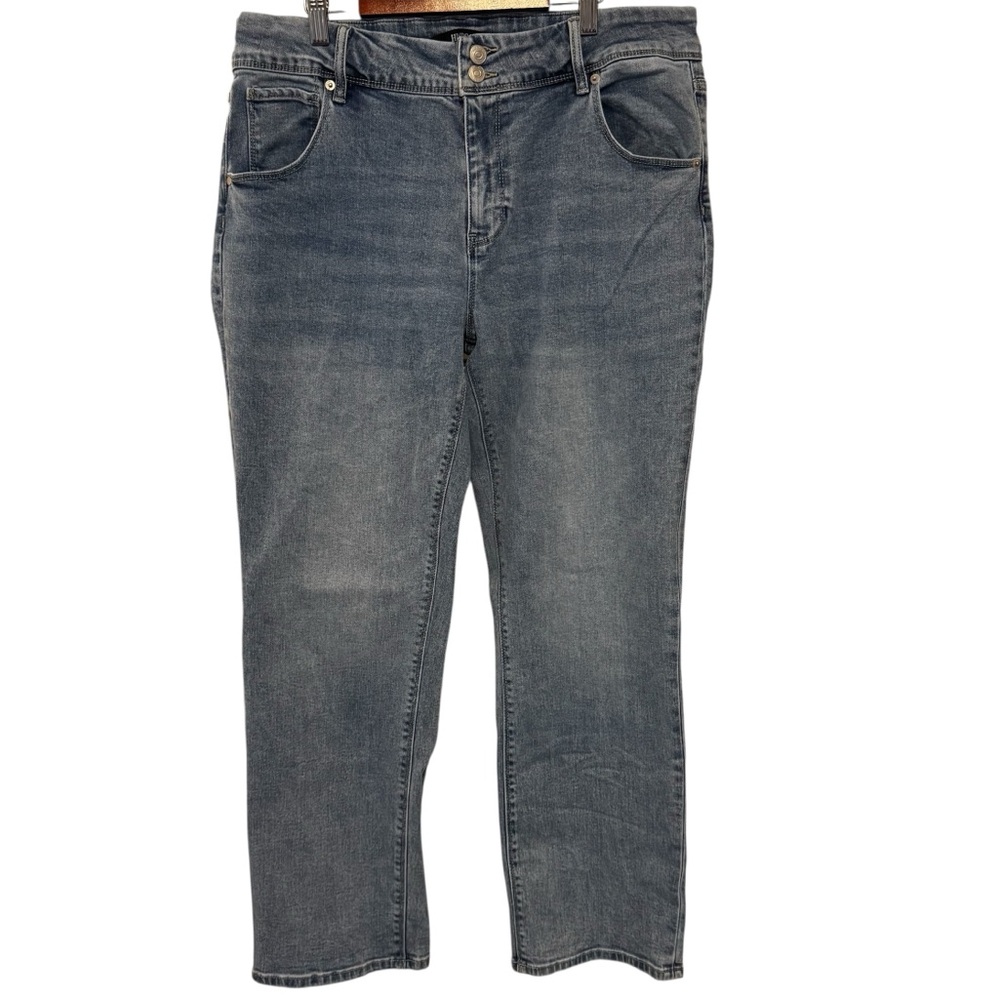 Hudson Women's Straight Leg Jeans in Icy Blue with Button Back Pockets - Size 14